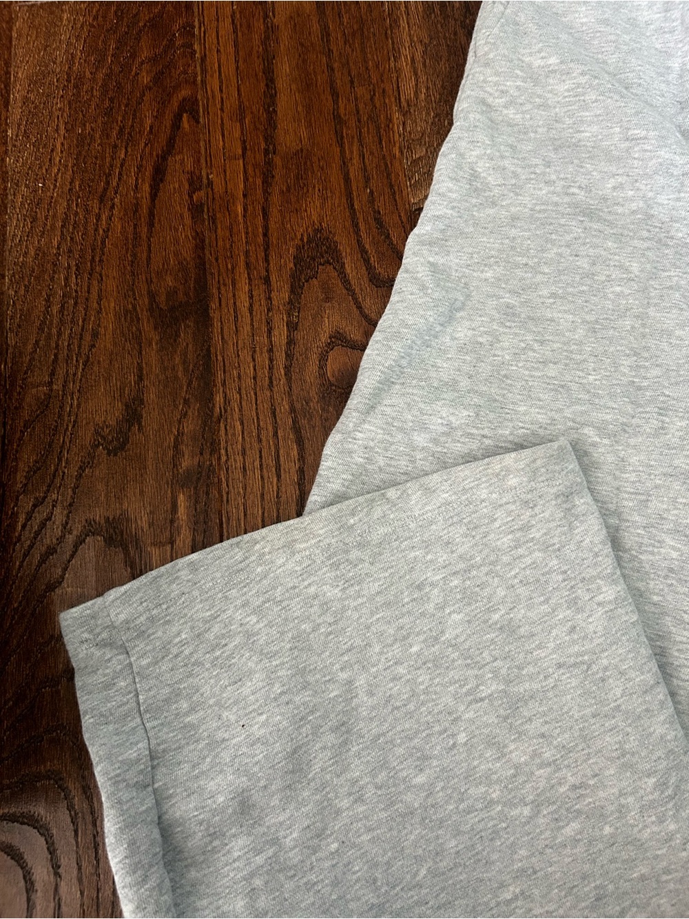 Simons Low Rise Wide Leg Sweatpants - Picture 3 of 3